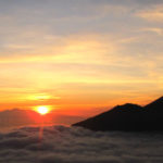 Zonsopkomst vanaf berg Batur